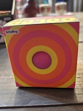 Color Change NeeDoh Pink